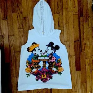 Vintage Disney with Minnie & Mickey Mouse shirt